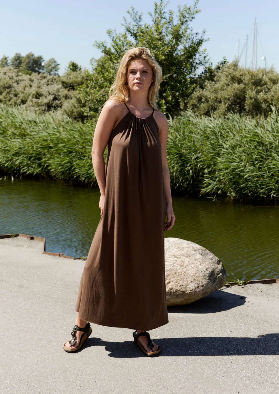 TRÄGERKLEID